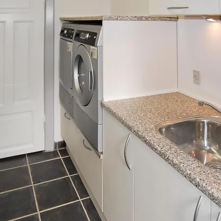 Сasa de vacaciones Seven-bedroom In Bredebro