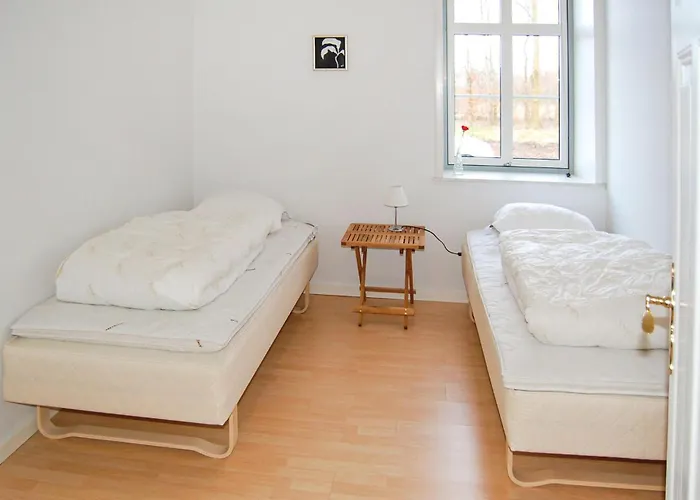 Dom wakacyjny Seven-bedroom In